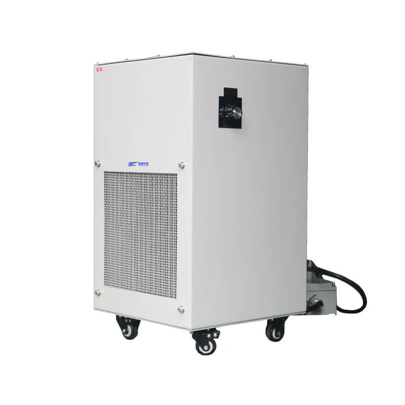 �R̶���I����ů�L�C�x�ļ�